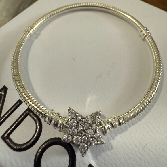 Authentic Pandora, 22CM,  Sparkling Star Silver Snake Chain Bracelet, CLOSEOUT - Picture 4 of 7